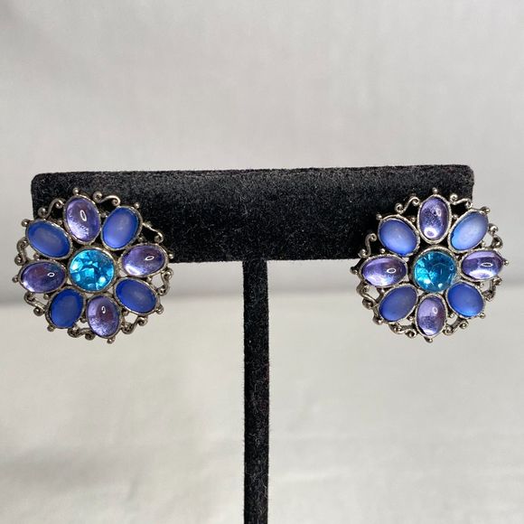 Button Stud Earrings Shades of Blue Purple Stones Oval Circling Aqua Round Stone - Picture 3 of 8